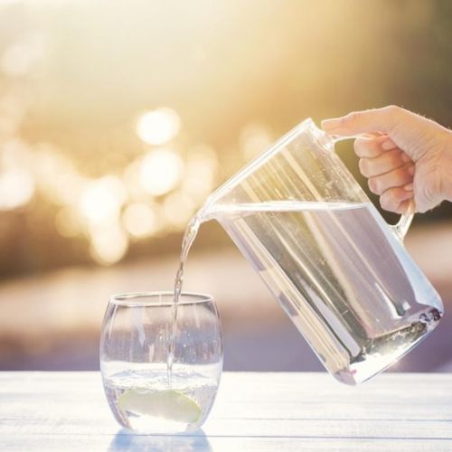 Chọn loại bình đựng nước dung tích bao nhiêu là phù hợp ?