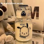 Bình đựng nước họa tiết chân gấu Bình đựng nước họa tiết chân gấu