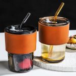 Ly thủy tinh kèm bao da 450ml